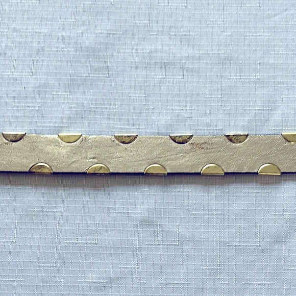 BLACK BELT WITH METALLIC GOLD STUDS - Picture 8 of 15